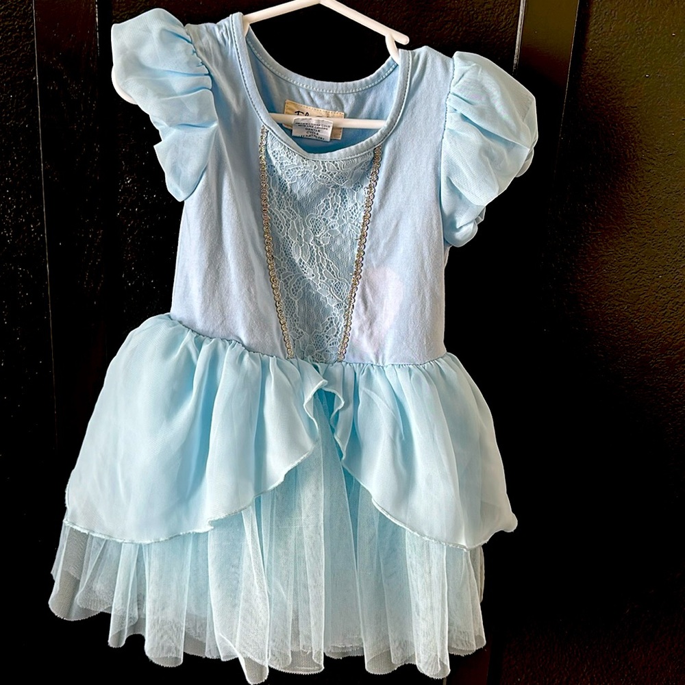 Taylor Joelle Cinderella size 3